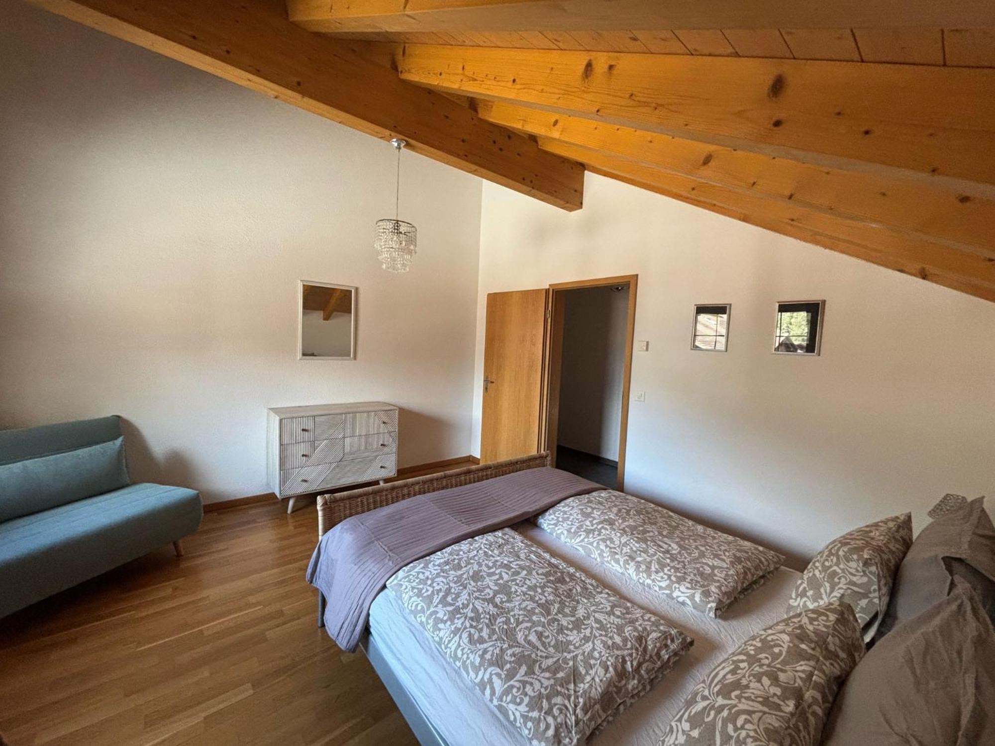 Charming Penthouse Apartment Лаутербрунен Екстериор снимка
